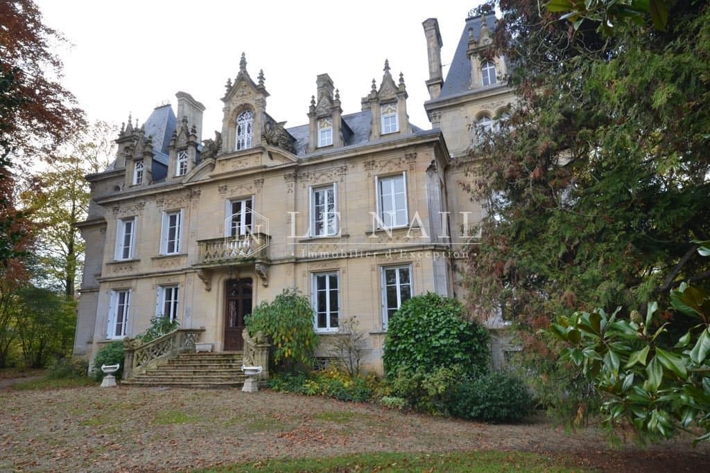 Elegant 19th Century Neogothic Château Surrounded By Wooded Park 2