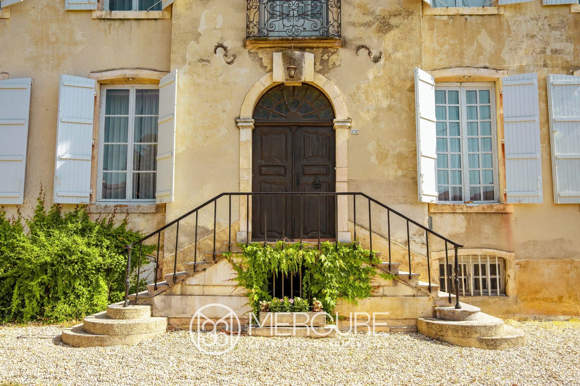 Charming 18th Century Castle with 10 Bedrooms 2