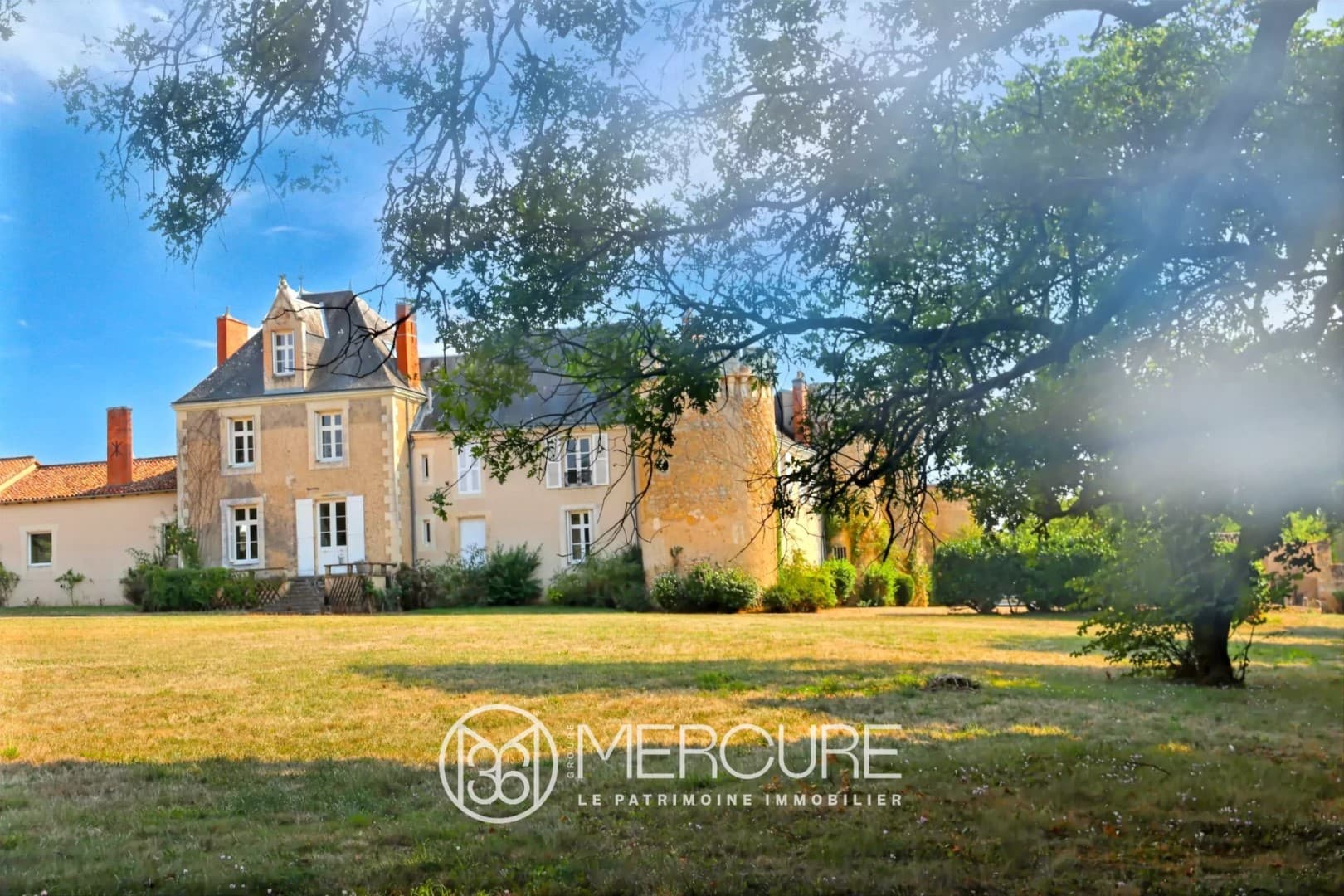 Historic Castle With Guest House And Pool Near Poitiers 5