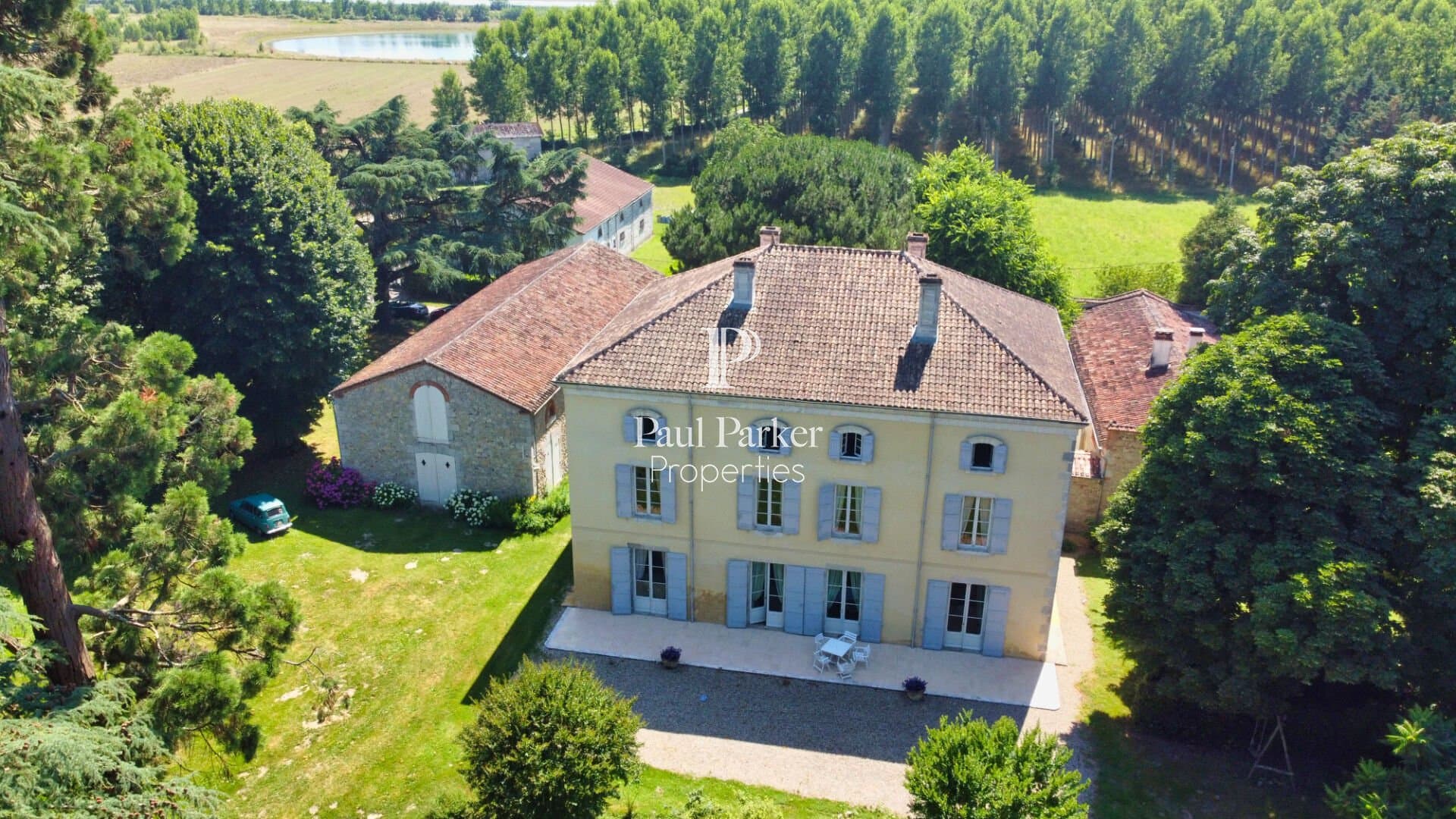 Charming 19th Century Manor House With Pool And Chapel Set In 17 Hectares 5