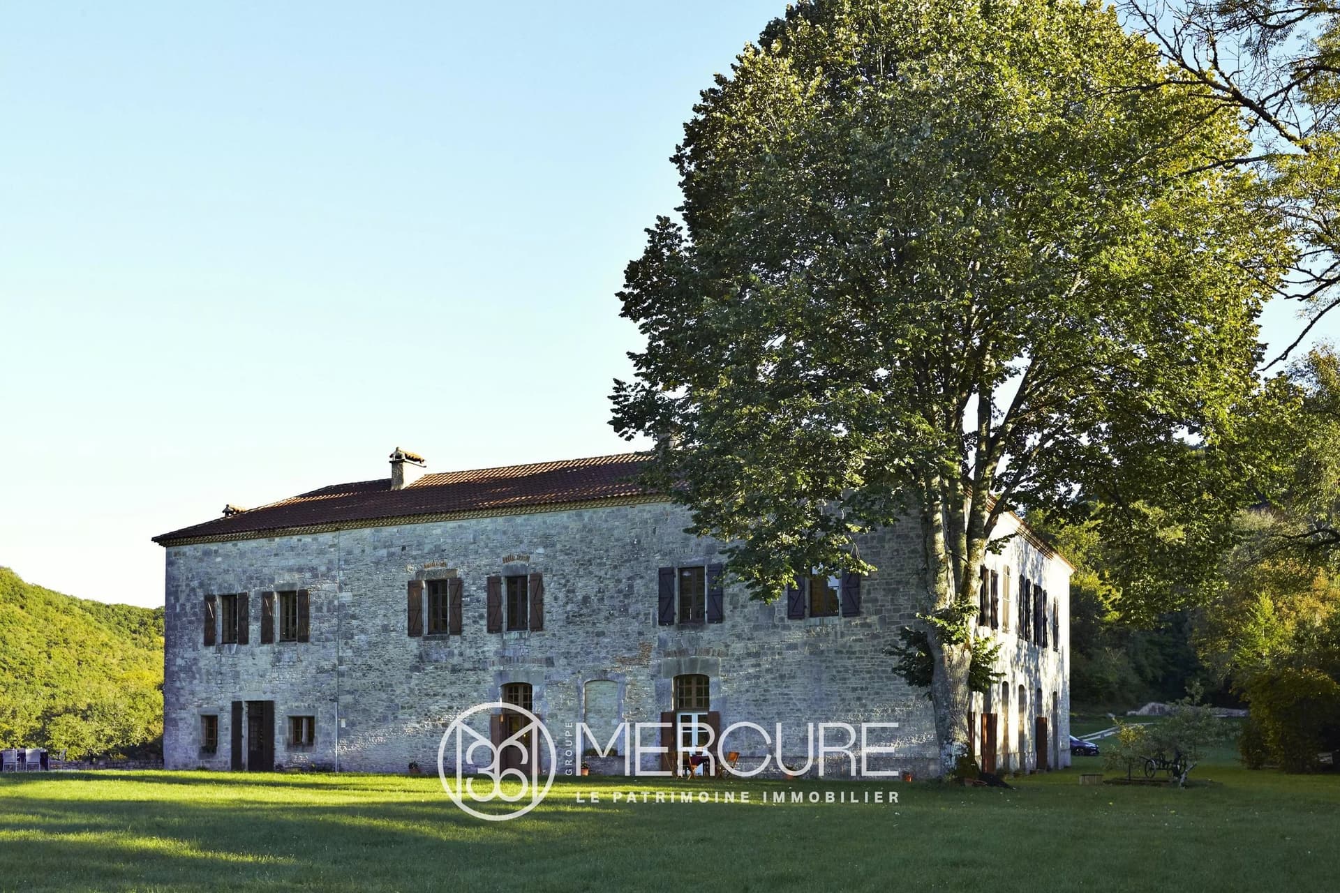 Exceptional 11th and 18th Century Castle with Extensive Grounds 4