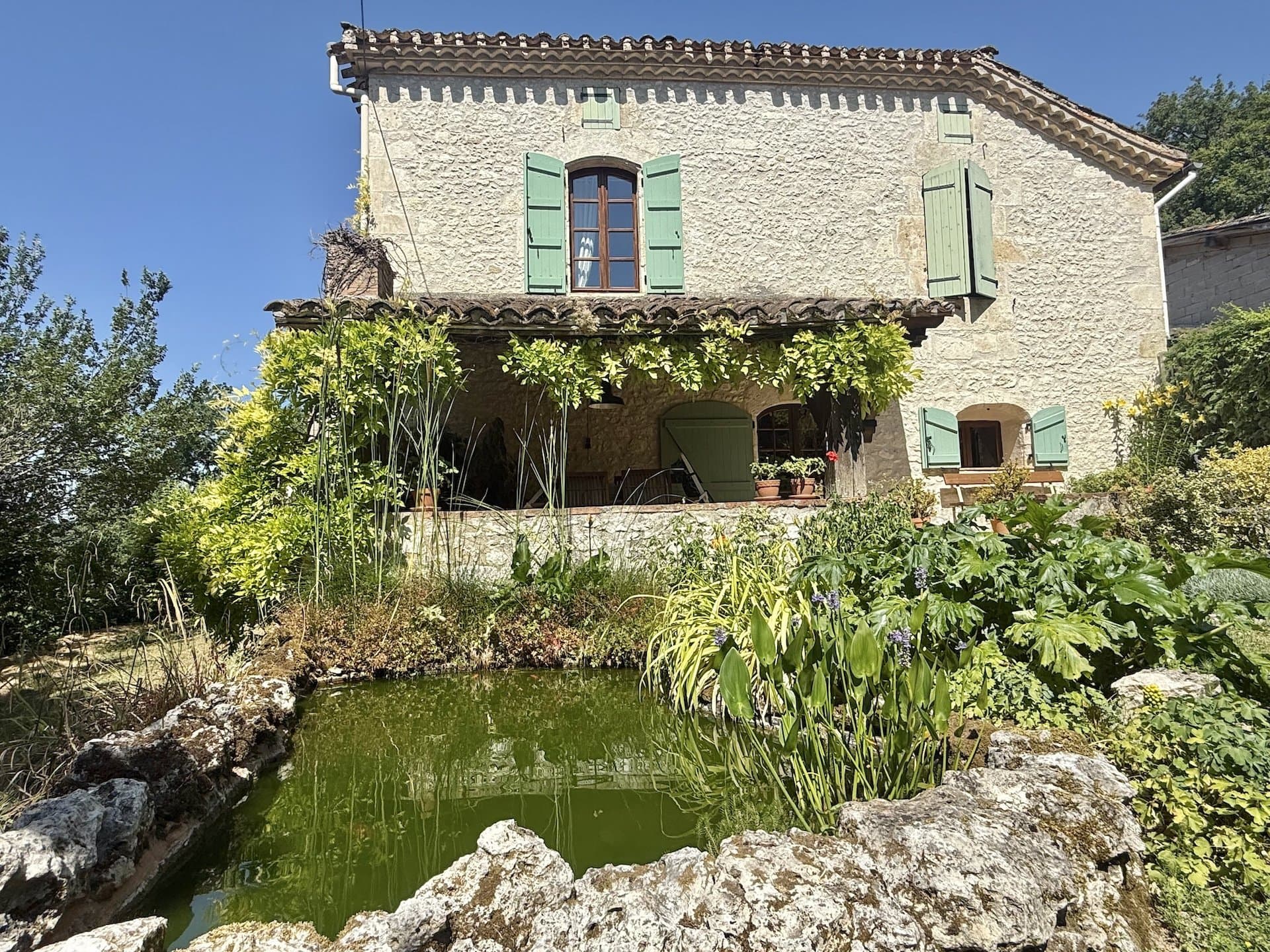 Charming Stone House With Pool And Expansive Grounds 3