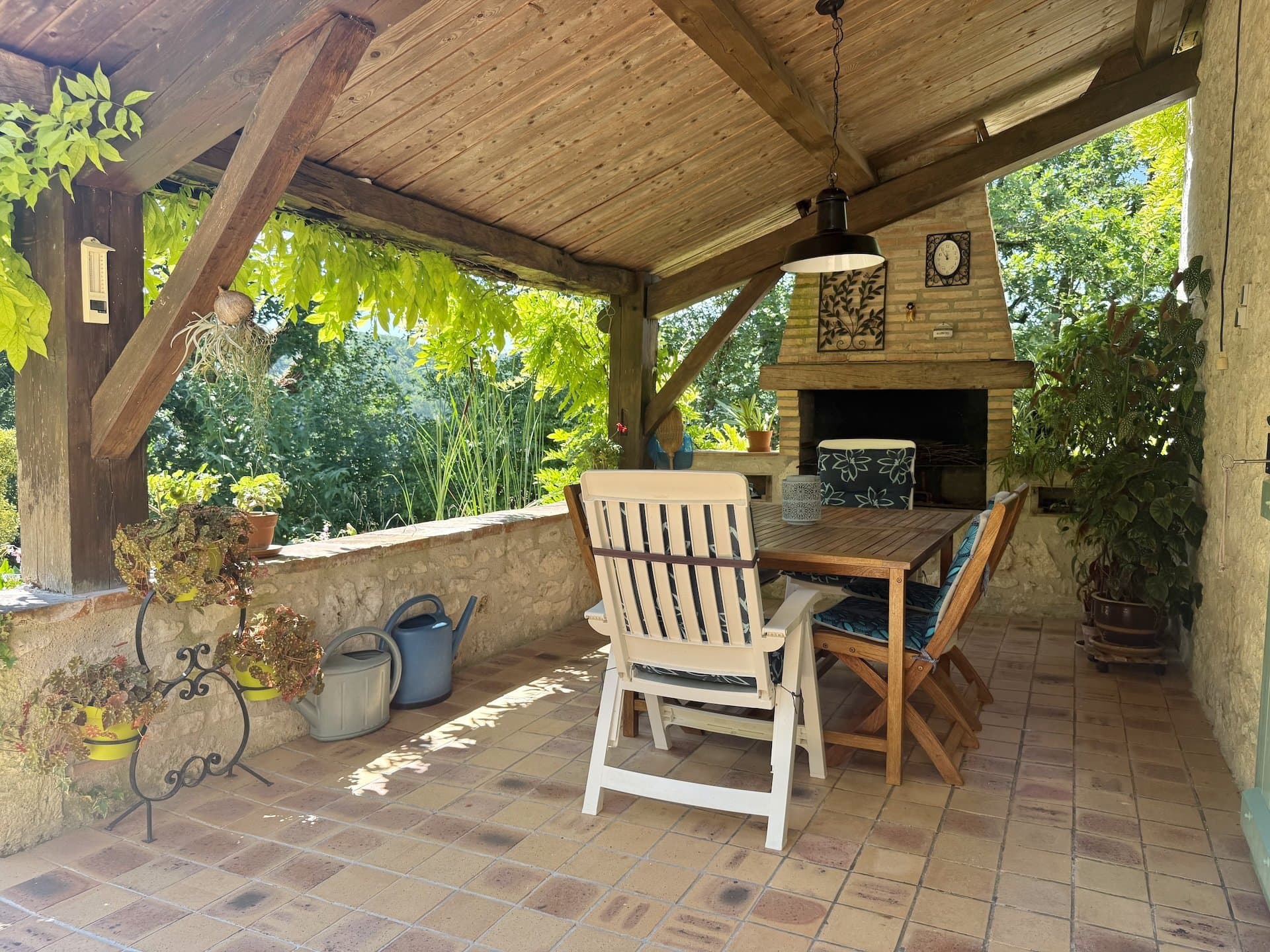 Charming Stone House With Pool And Expansive Grounds 5