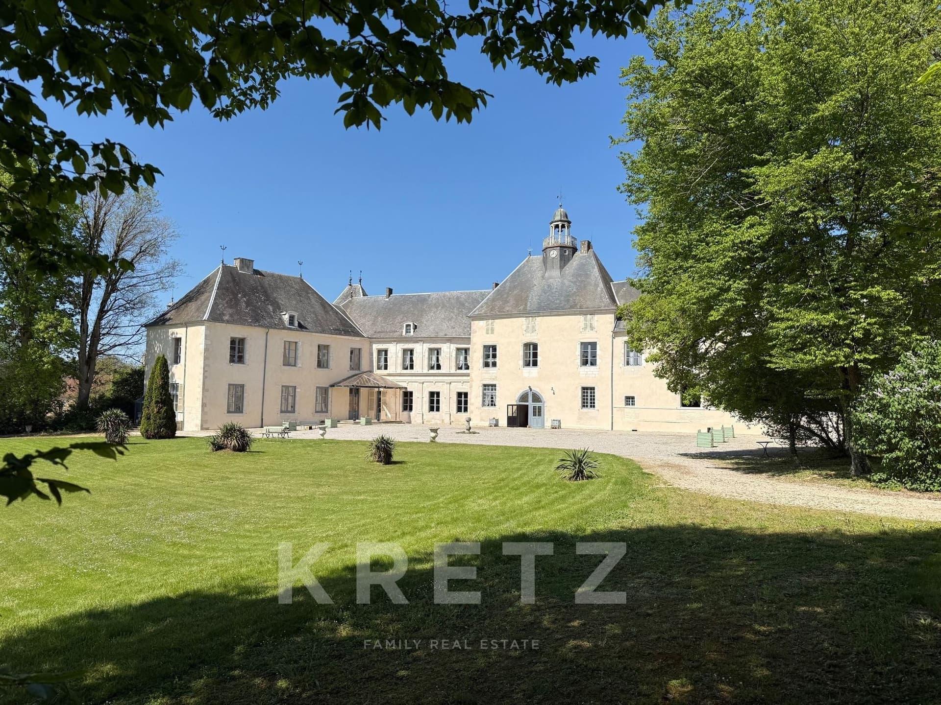 Historic 16th-18th Century Château With Extensive Outbuildings And 4.7 Hectare Park 3