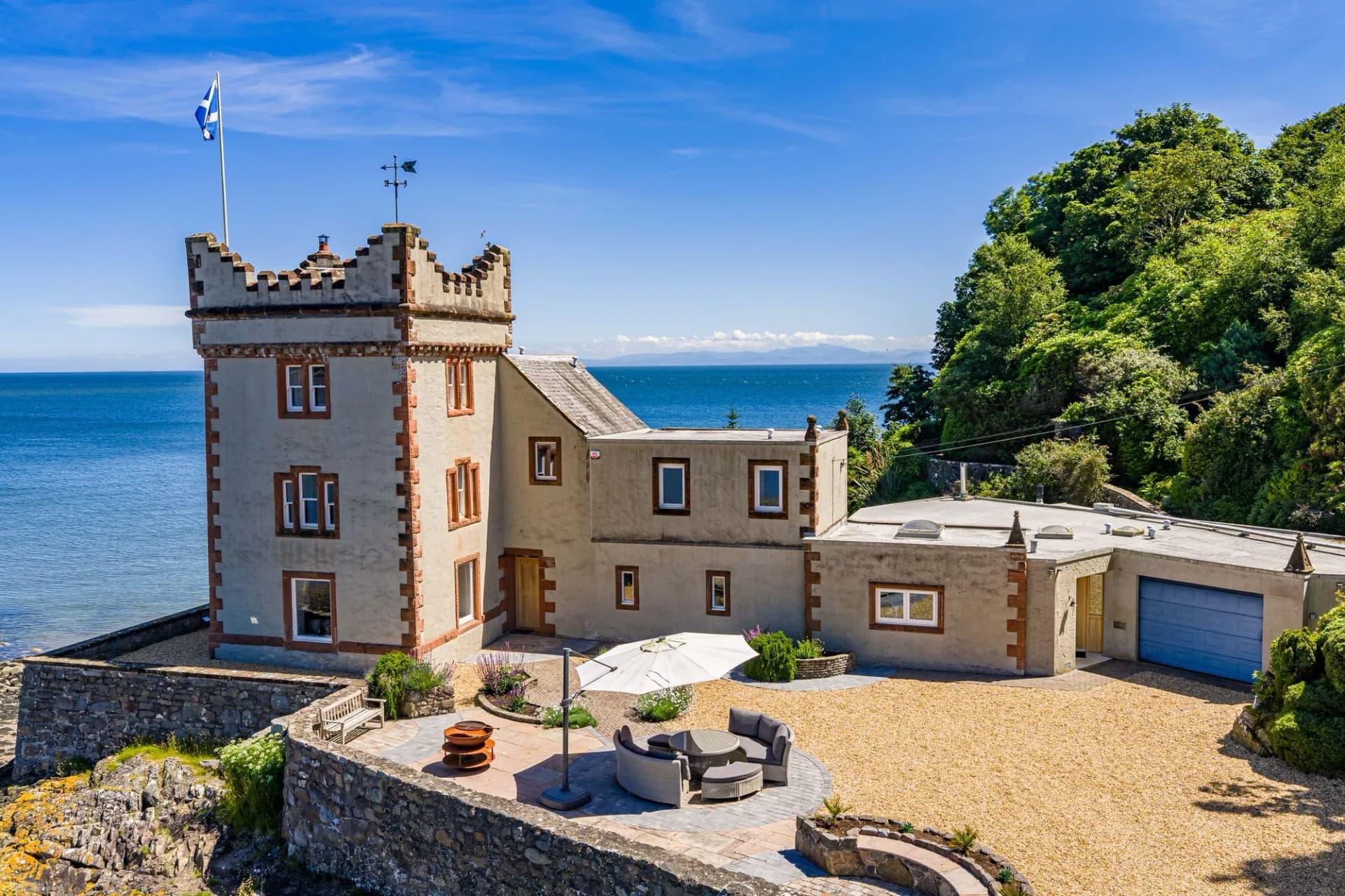 Balcary Tower 485000 Sqm 4 Bedrooms