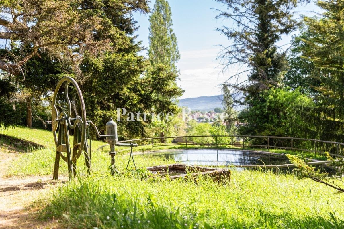 18th Century Estate Overlooking Historic Cluny With Outbuildings 5