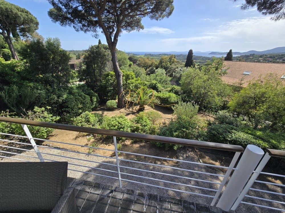 Charming House With Panoramic Sea View And Spacious Terrace 4