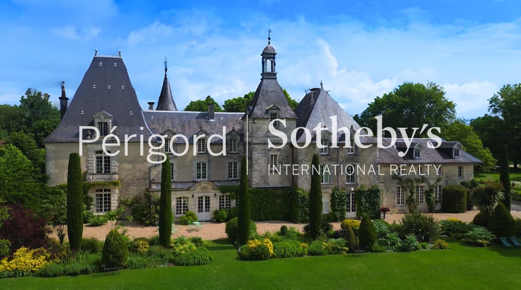 Magnificent 17th Century Château Set Within 60 Hectares of Gardens and Woods — Château for sale in Dordogne, France
