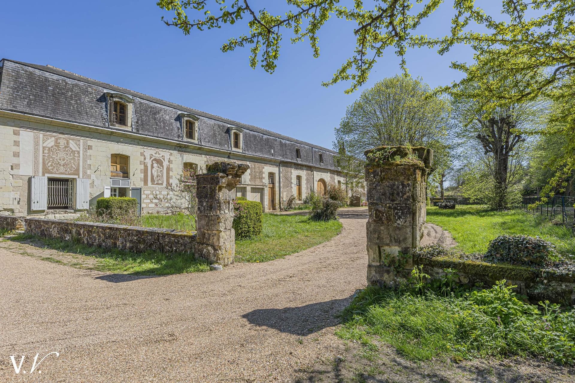 Charming Castle In Need Of Renovation With Development Potential