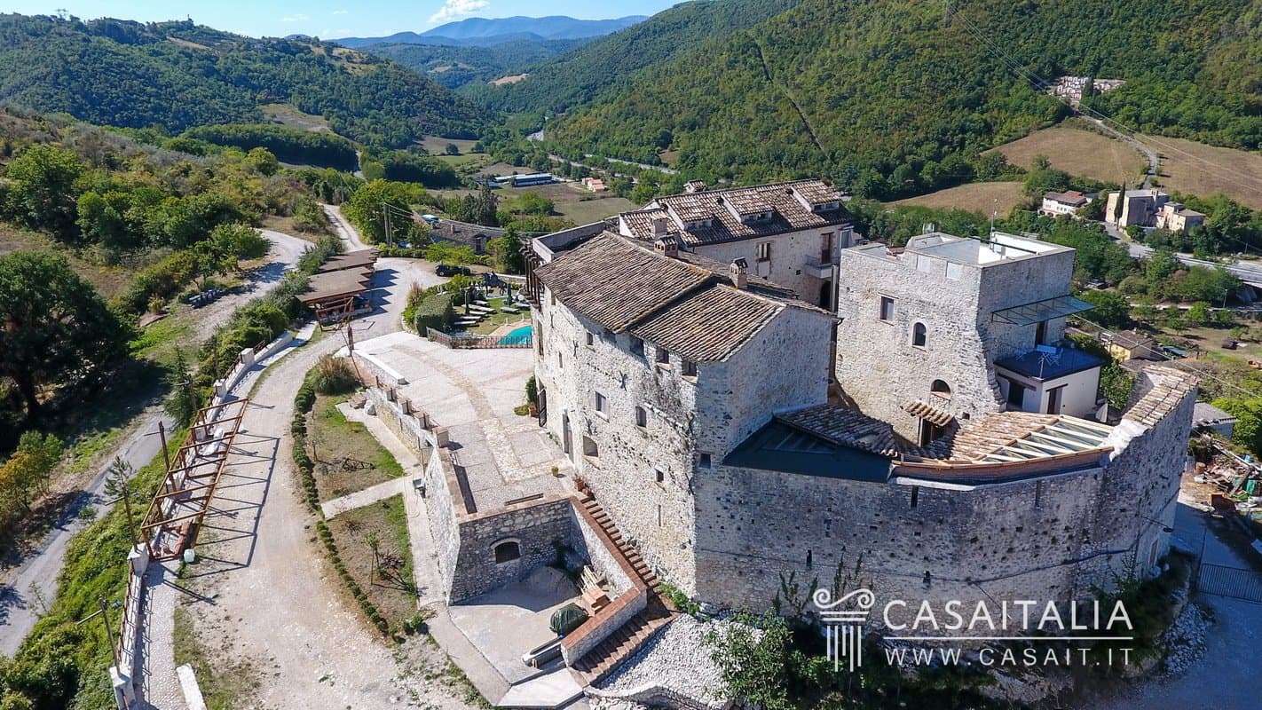Restored Castle Resort With Spa And Pool Near Spoleto 3
