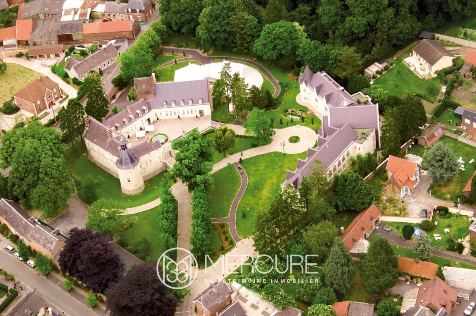 Elegant 9th Century Château With 27 Bedrooms And Recreational Area 4