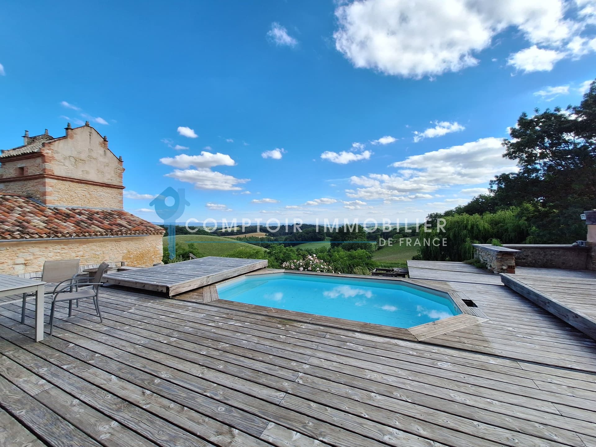 Renovated Property With Gîtes And Views Of The Pyrenees 2