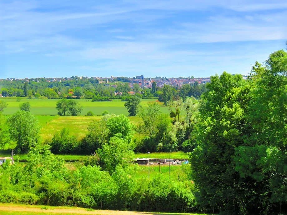 17th Century Château With Stunning Views And Extensive Grounds 2