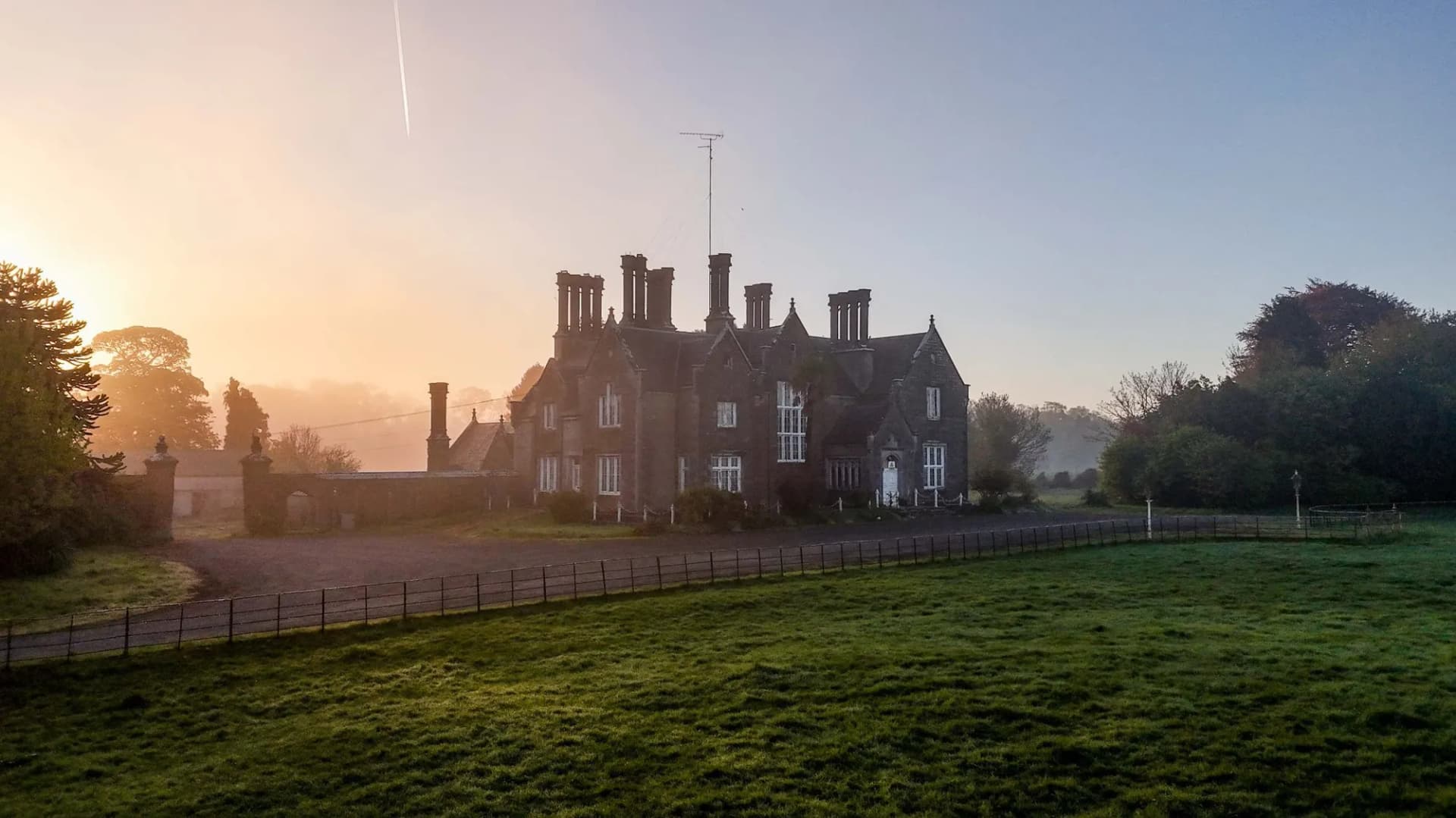 Historic Tudor Revival Residence Set on 80.5 Hectares with River Frontage