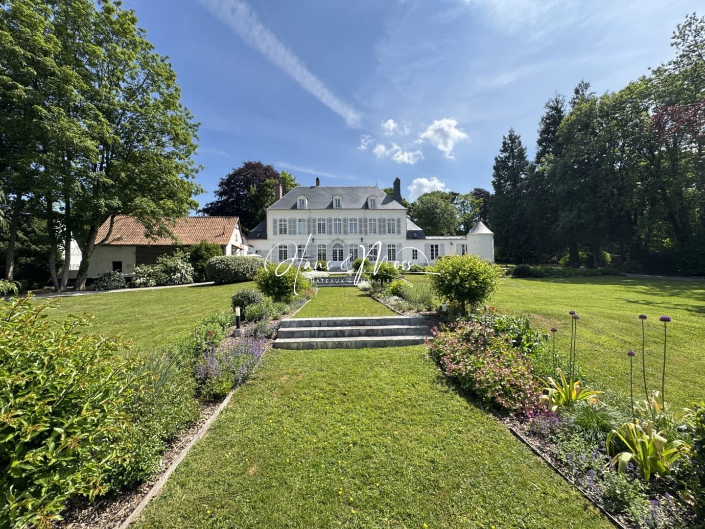 Charming 18th Century Castle With Swimming Pool 3