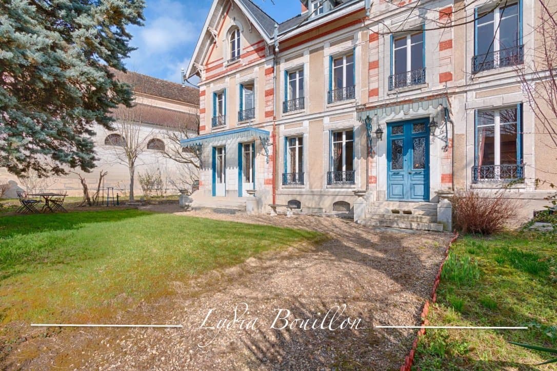 Castles for sale in Meaux
