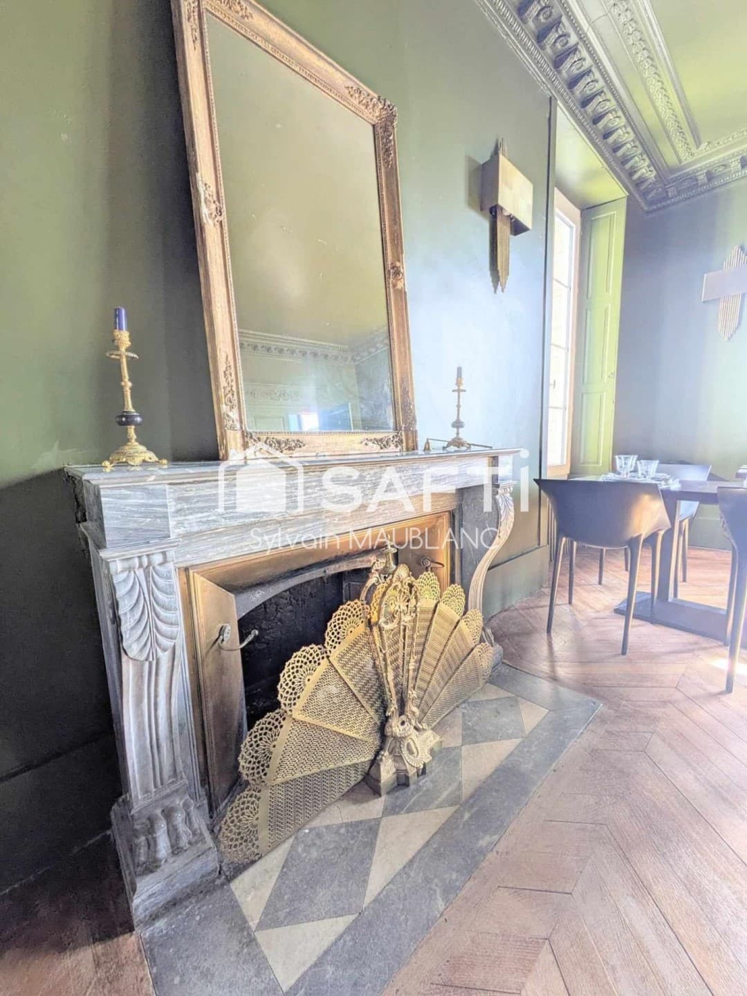 Charming 18th Century Castle with 9 Bedrooms 5