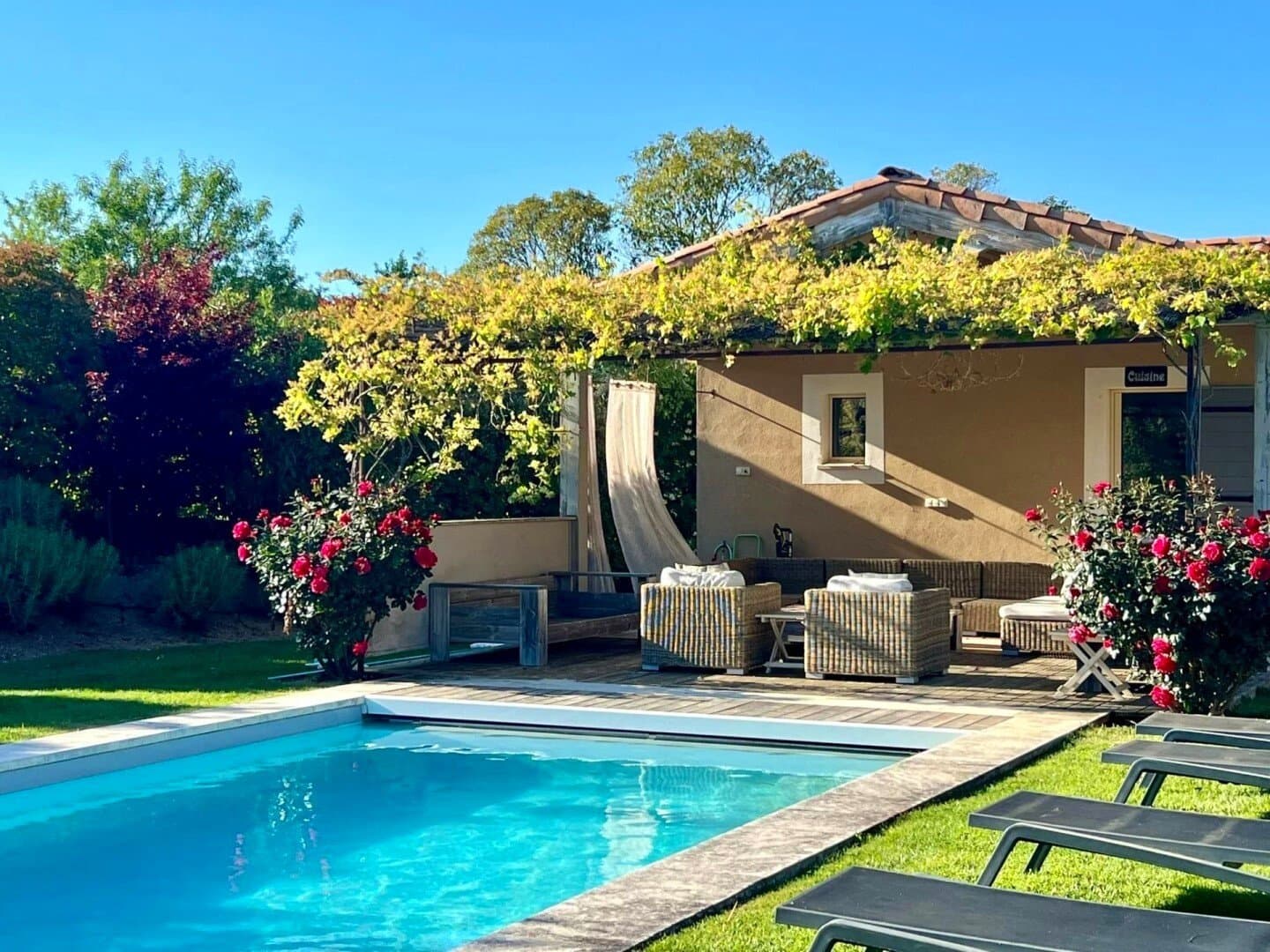 Charming Property With Gîte And Development Potential In The Luberon 3