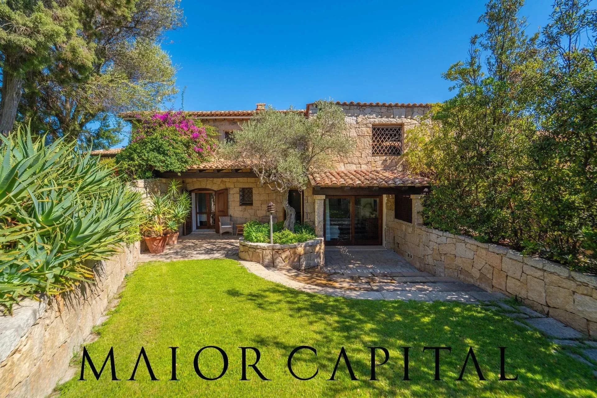 Luxury Villa with Breathtaking Sea Views in Porto Rotondo 2