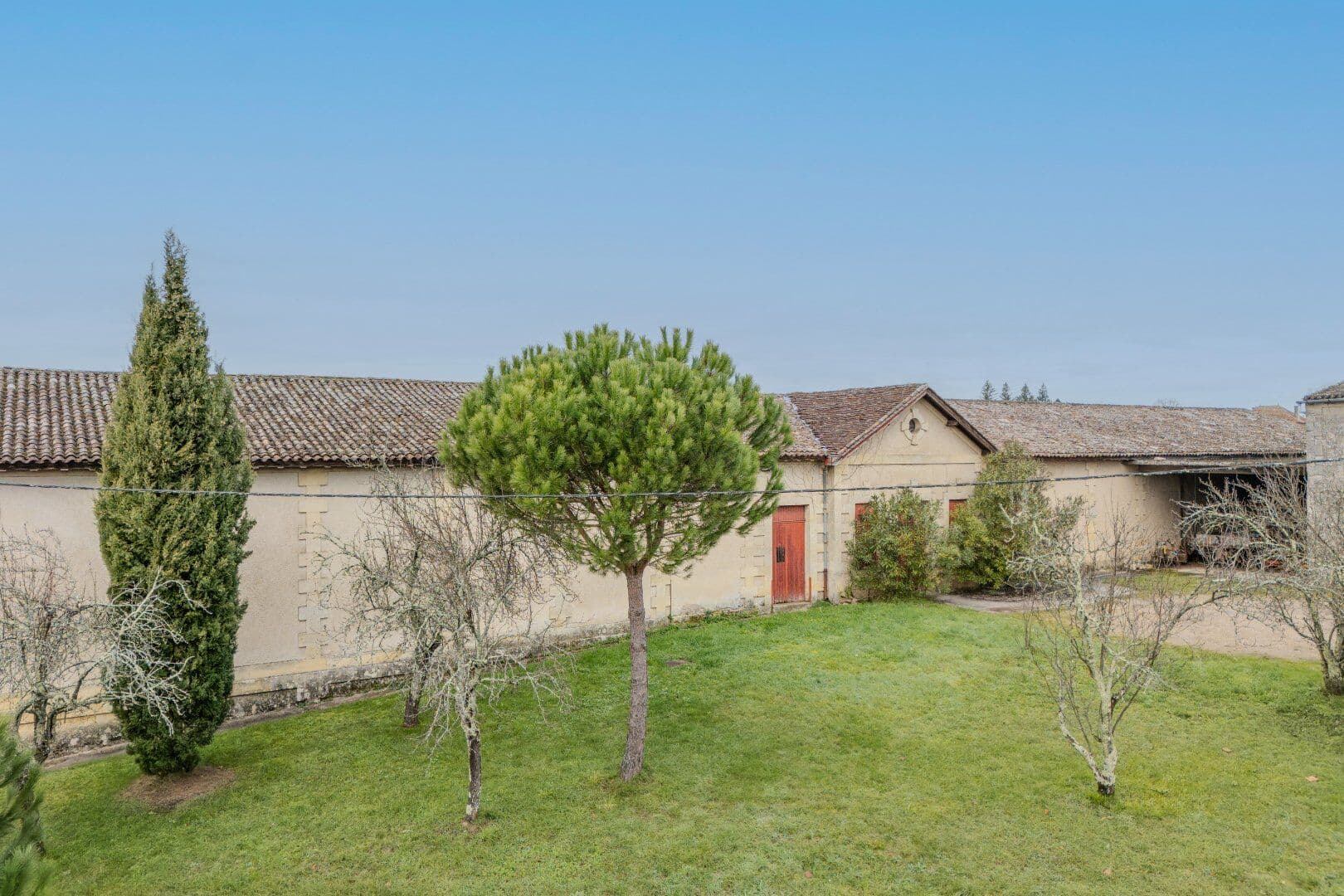 Elegant 19th Century Castle with Expansive Grounds 3