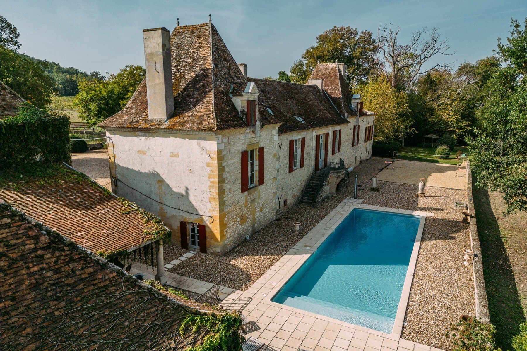 Château with 7 Bedrooms and Extensive Equestrian Facilities 3