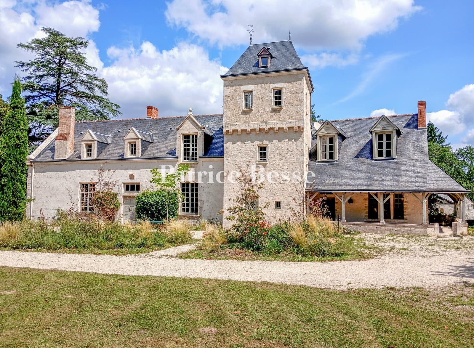Renovated Manor With Holiday Cottages And Swimming Pool — in Centre-Val de Loire, France
