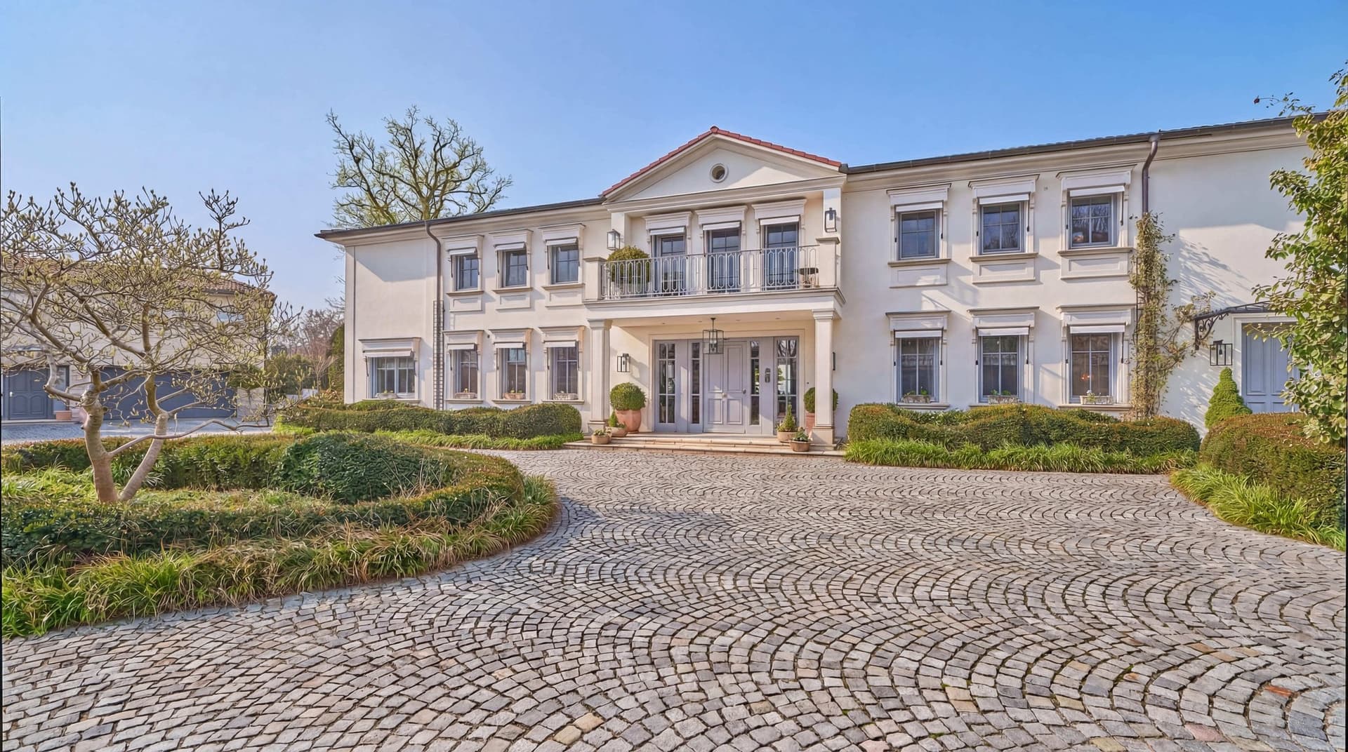 Exclusive Estate with Private Shore Rights on Lake Ammersee