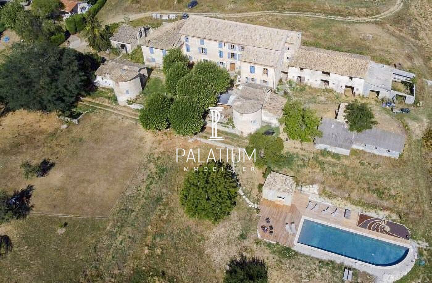Historic Château With Pool And 360° View Over Lavender Hills 2