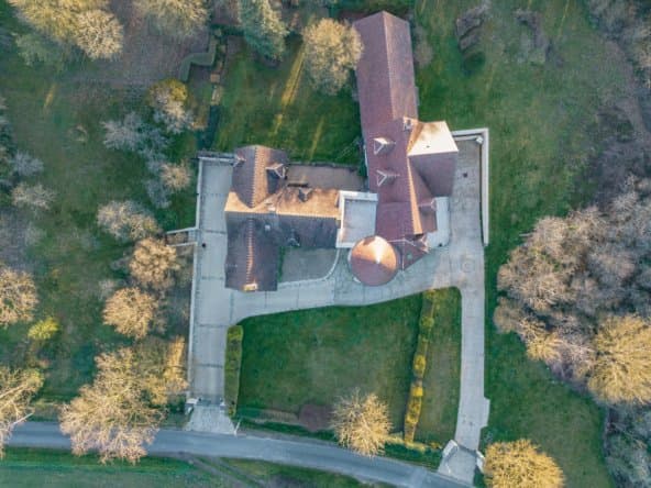 Magnificent 15th Century Manor With Panoramic Views 5
