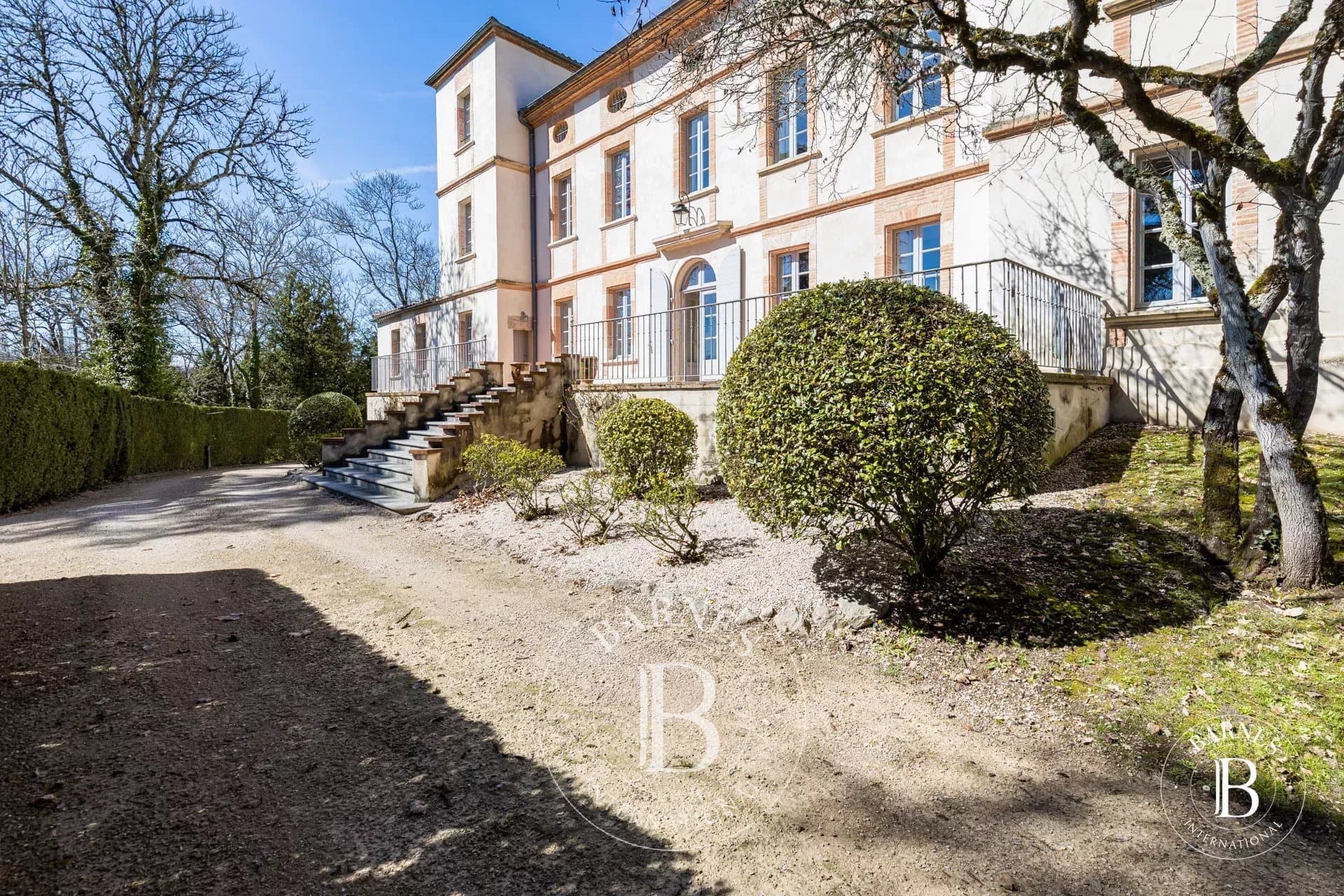 Renovated 13th Century Château With Pool And 18 Hectares Of Farmland 2
