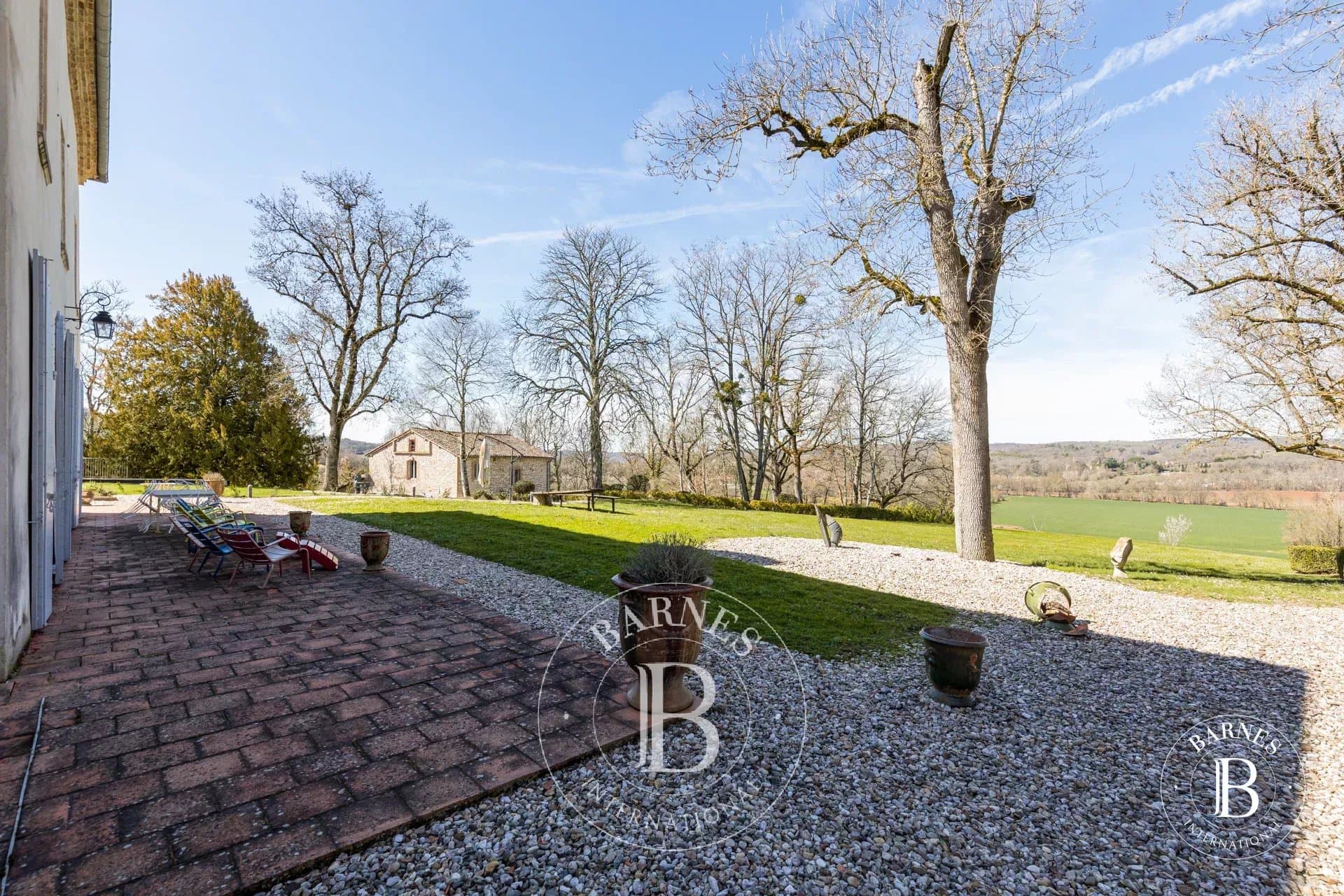 Renovated 13th Century Château With Pool And 18 Hectares Of Farmland 4