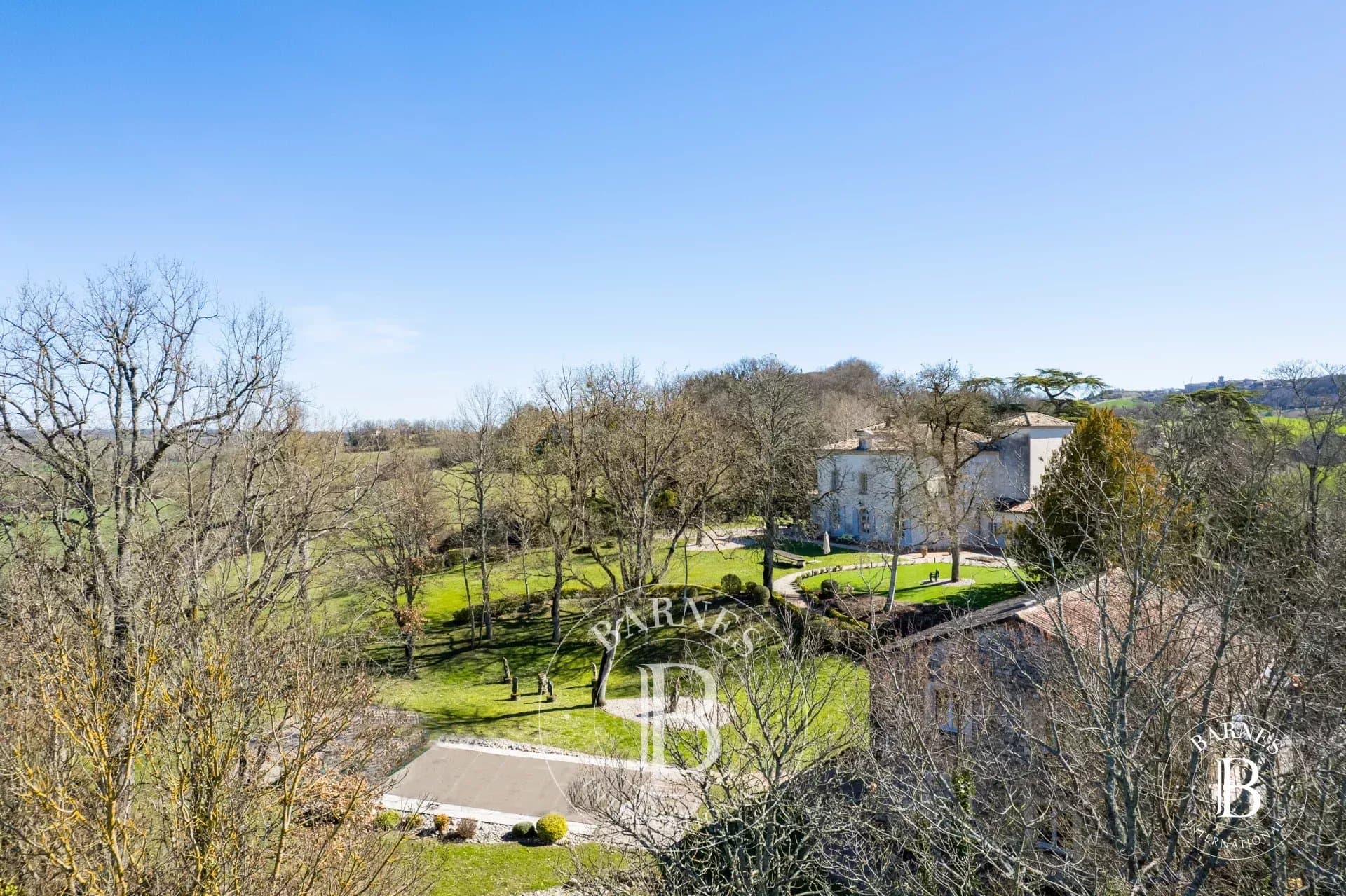 Renovated 13th Century Château With Pool And 18 Hectares Of Farmland 5
