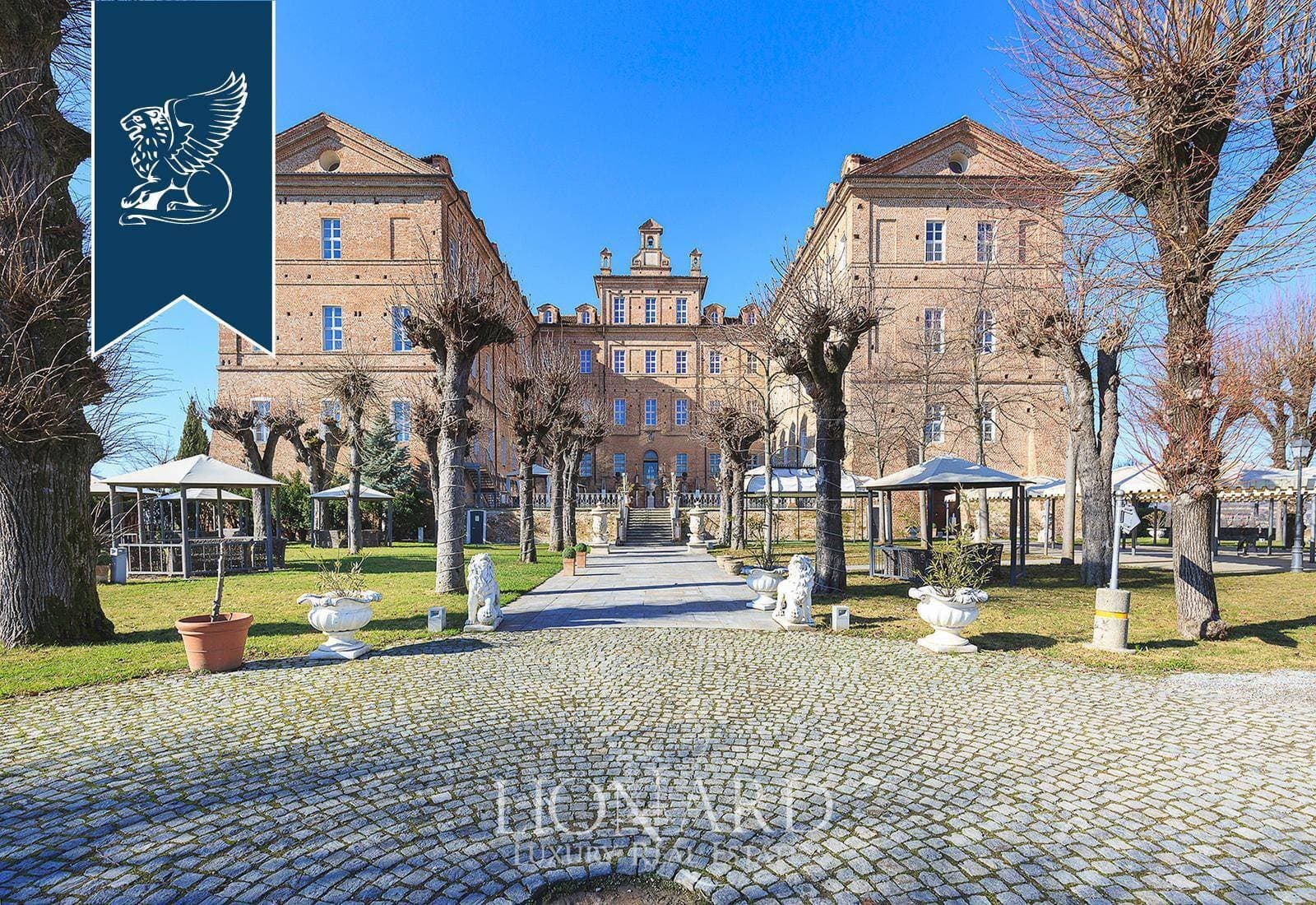 Enchanting Medieval Castle With Wellness Center And Panoramic Views 3