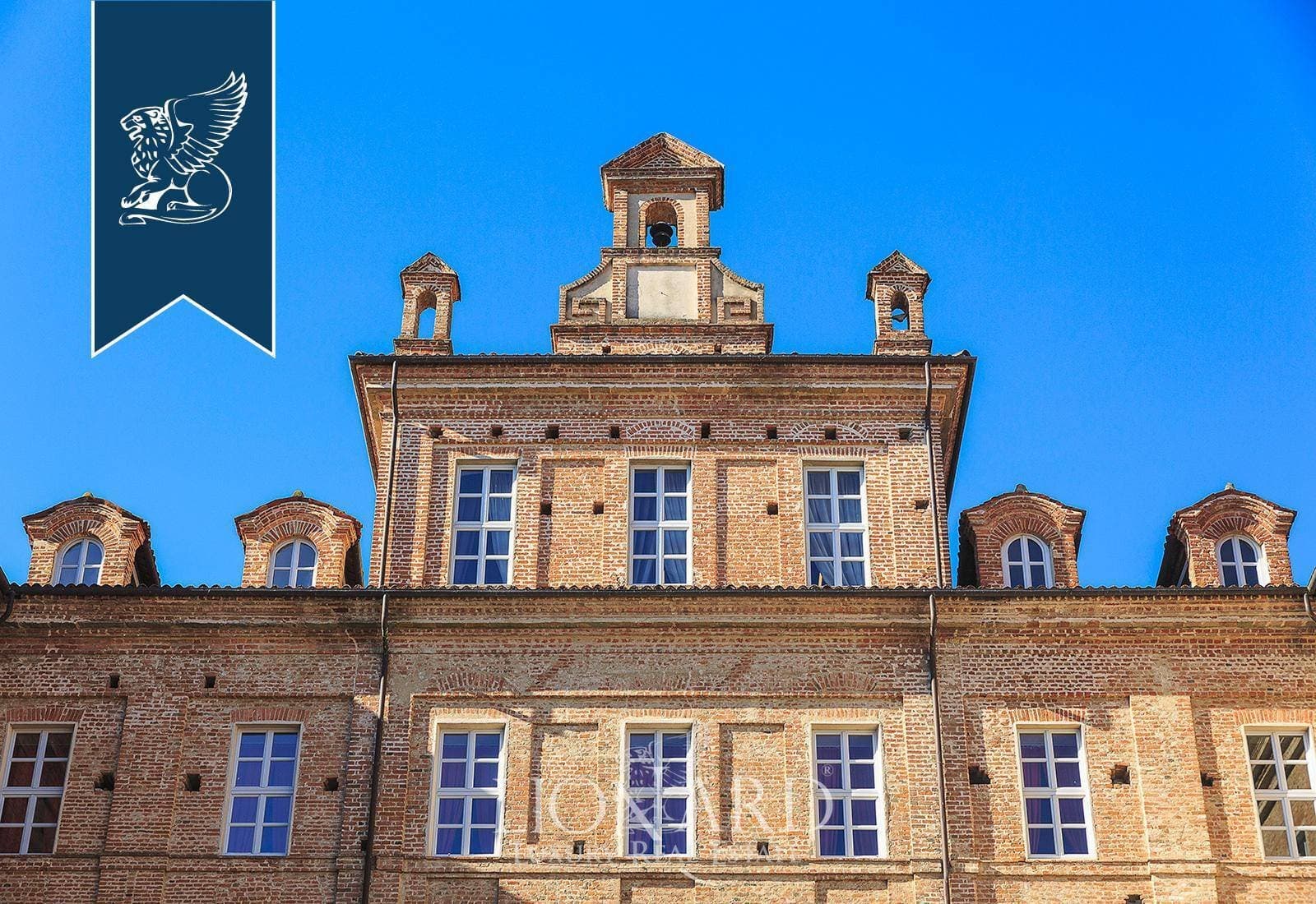 Enchanting Medieval Castle With Wellness Center And Panoramic Views 5