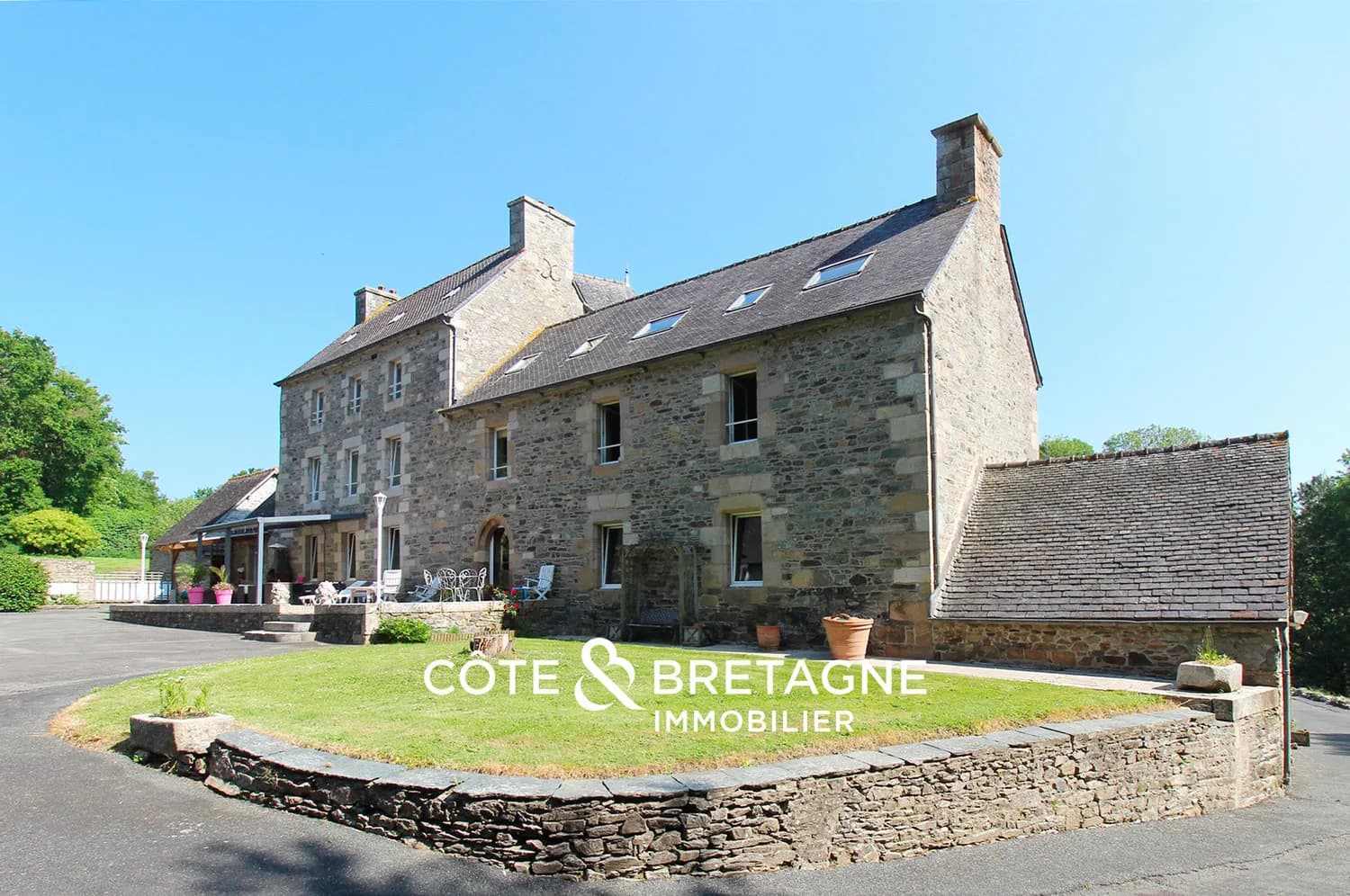 Exceptional 15th Century Manor Nestled in Nature Near the Sea