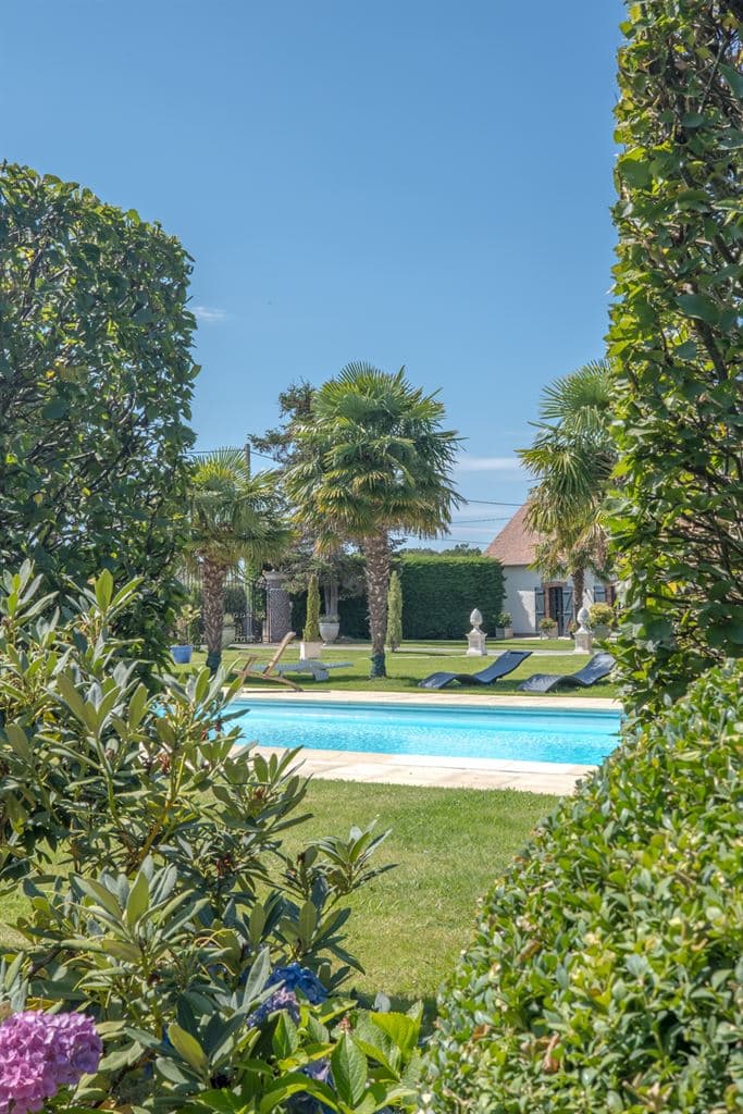 Charming 19th Century Castle With Heated Pool And Discotheque 4