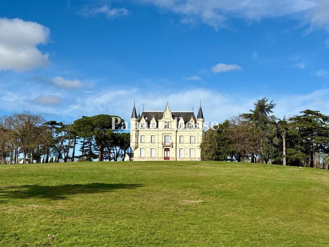 19th Century Château With Large Outbuildings In 7 Hectare Grounds