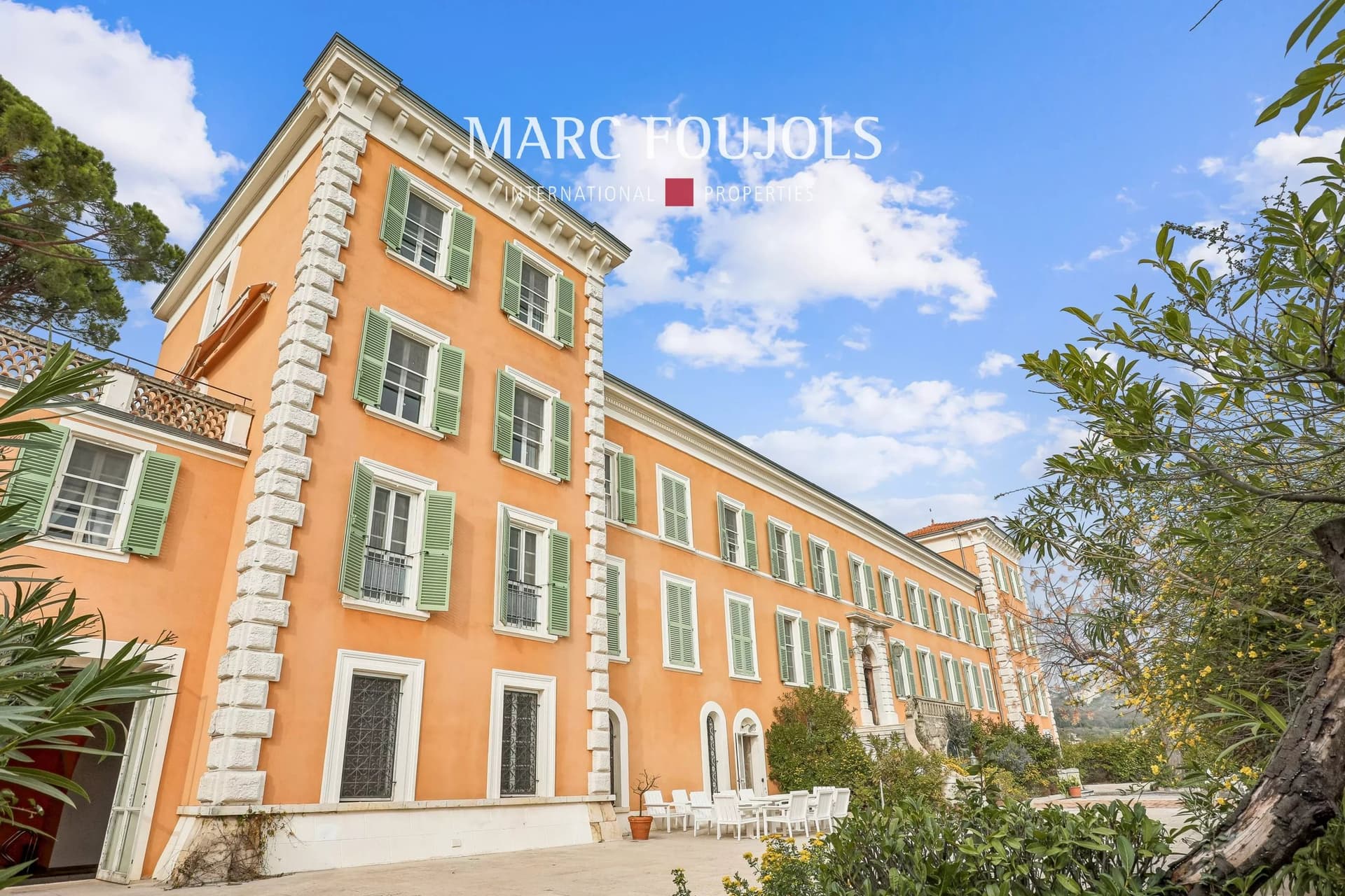 19th Century Château With Panoramic Sea View Near Nice 2