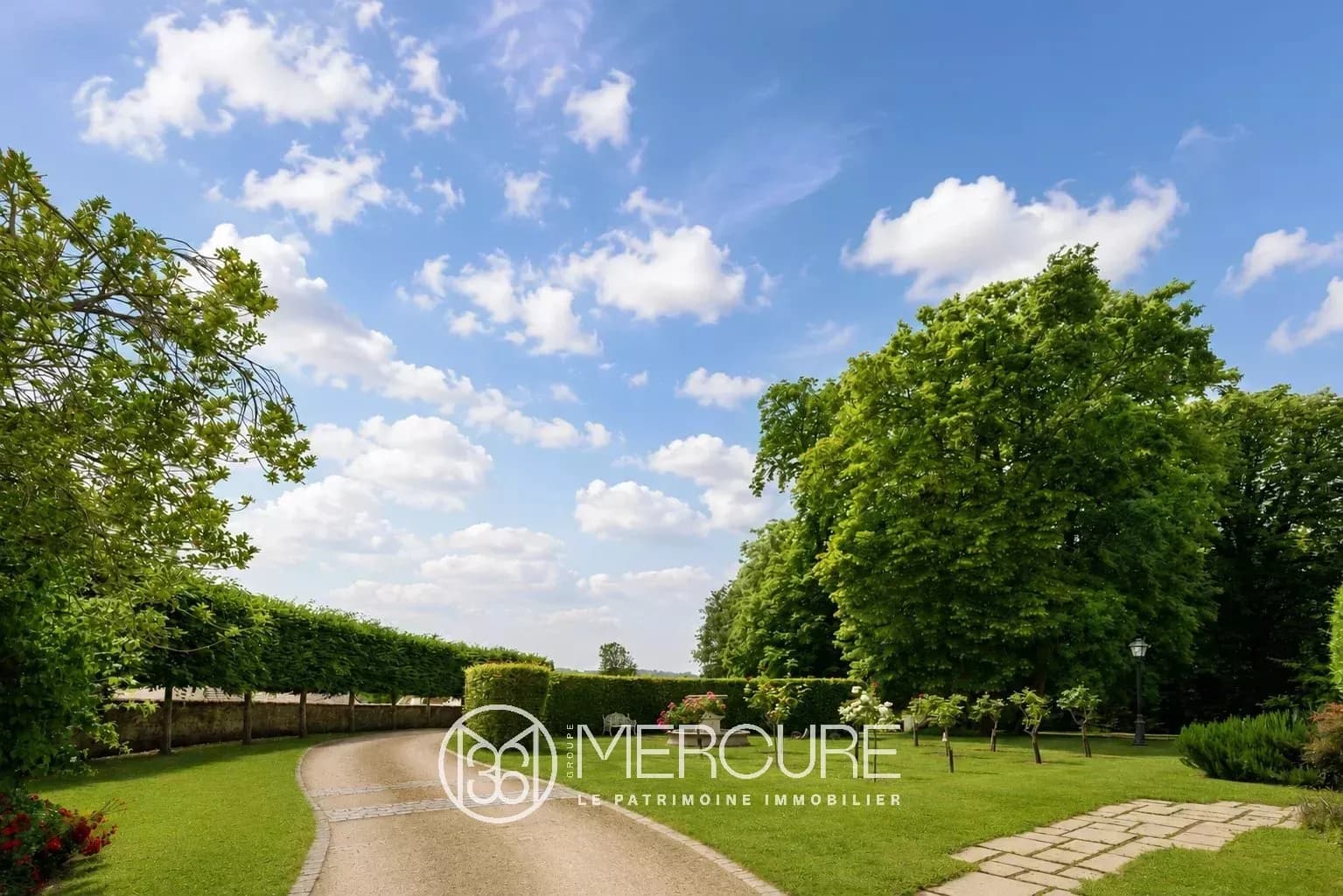 Elegant 19th Century Château With Covered Pool And Horse Pasture 5