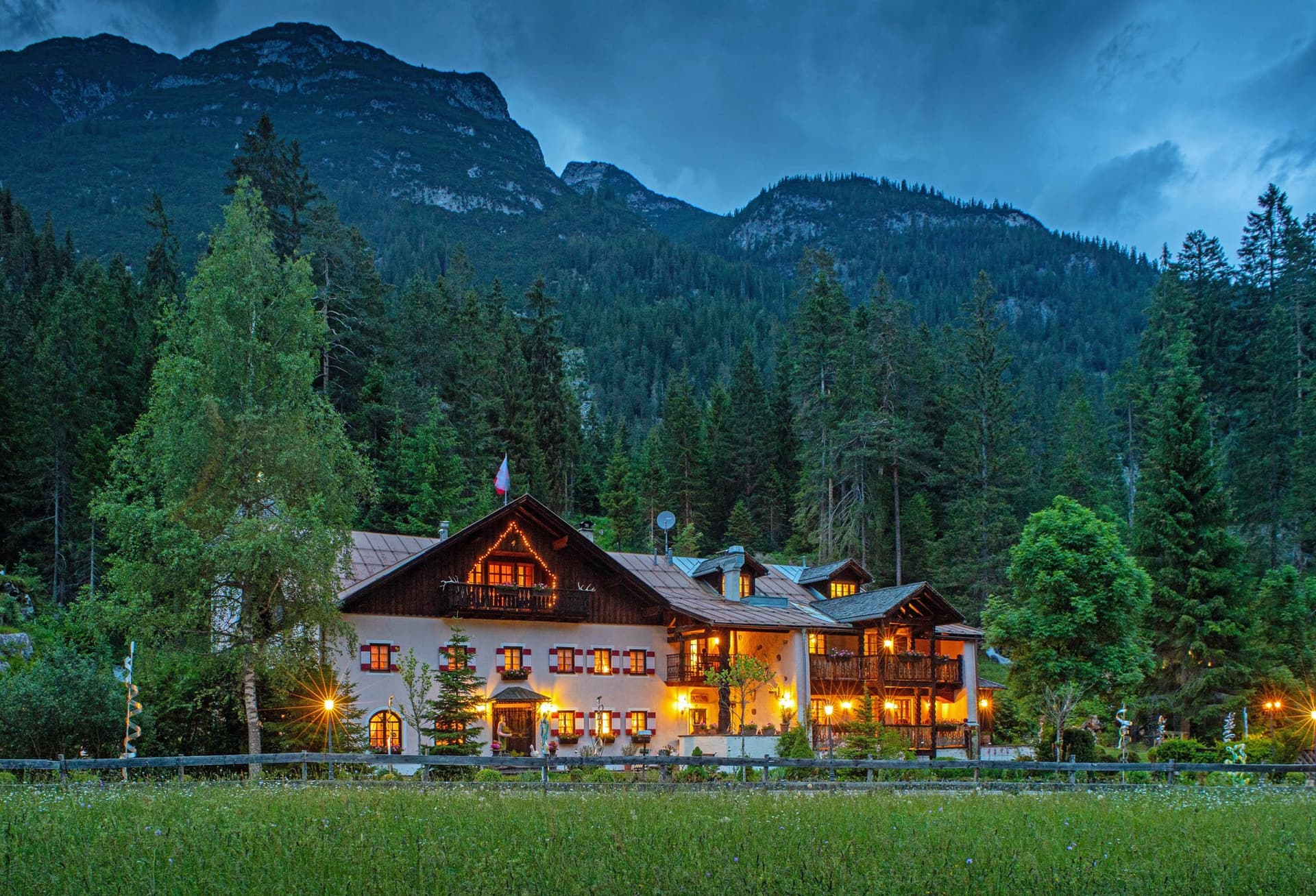 Exclusive Country House With Spa In The Lech Valley — in Austria