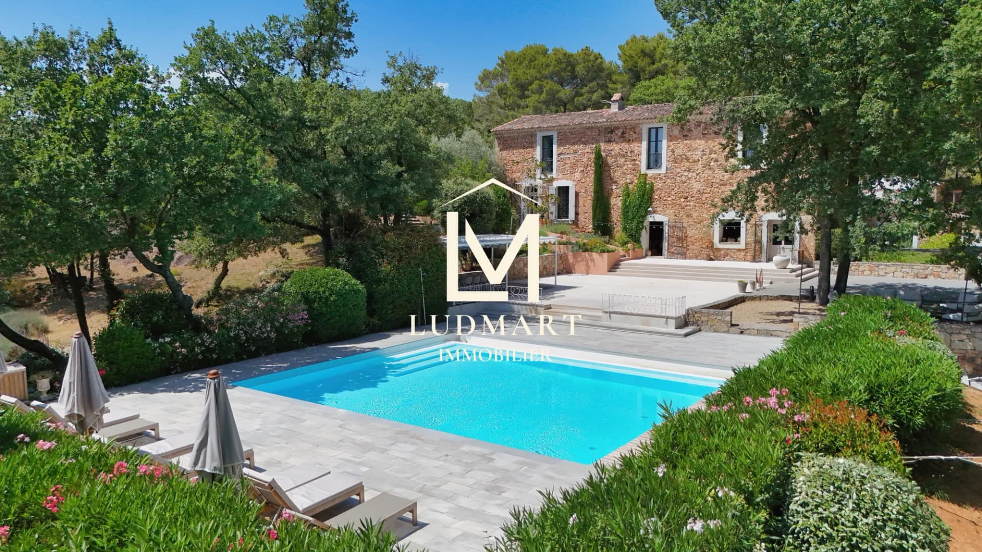 Charming 19th Century Sheepfold with Elegant Swimming Pool and Stunning Views 2