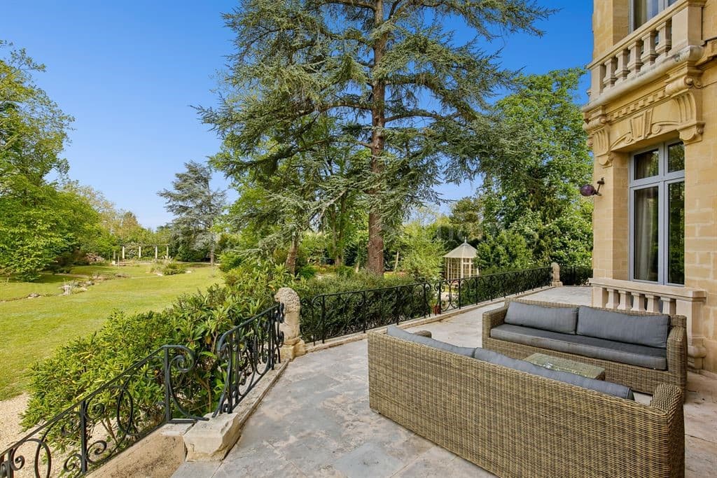 Renovated 19th Century Castle with 12 Bedrooms 2