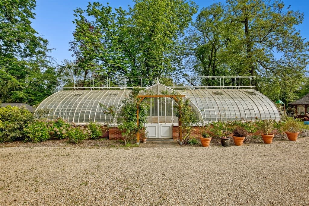 Renovated 19th Century Castle with 12 Bedrooms 5