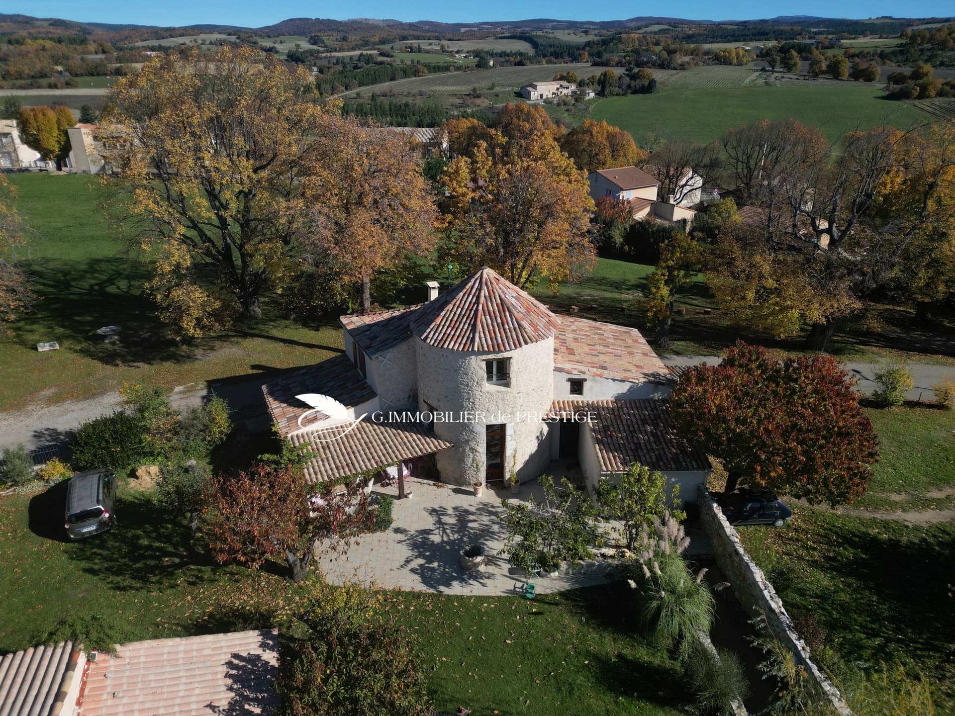 Elegant Restored Provençal Mill With Pool In The Heart Of Revest-du-Bion 4