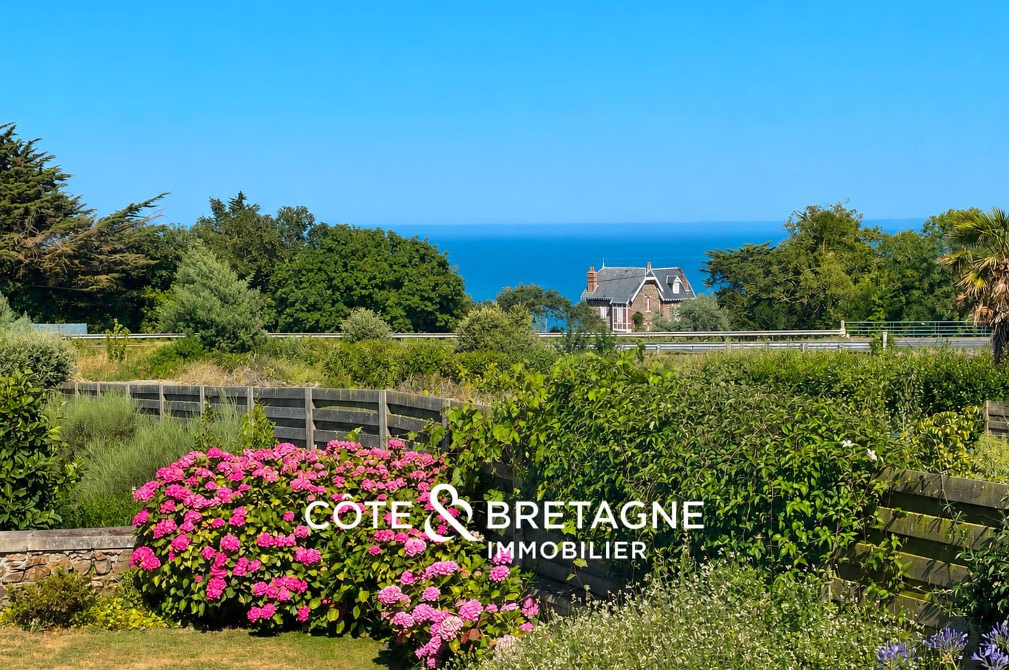 Elegant Character Home With Sea Views in Binic-Étables-sur-Mer 4