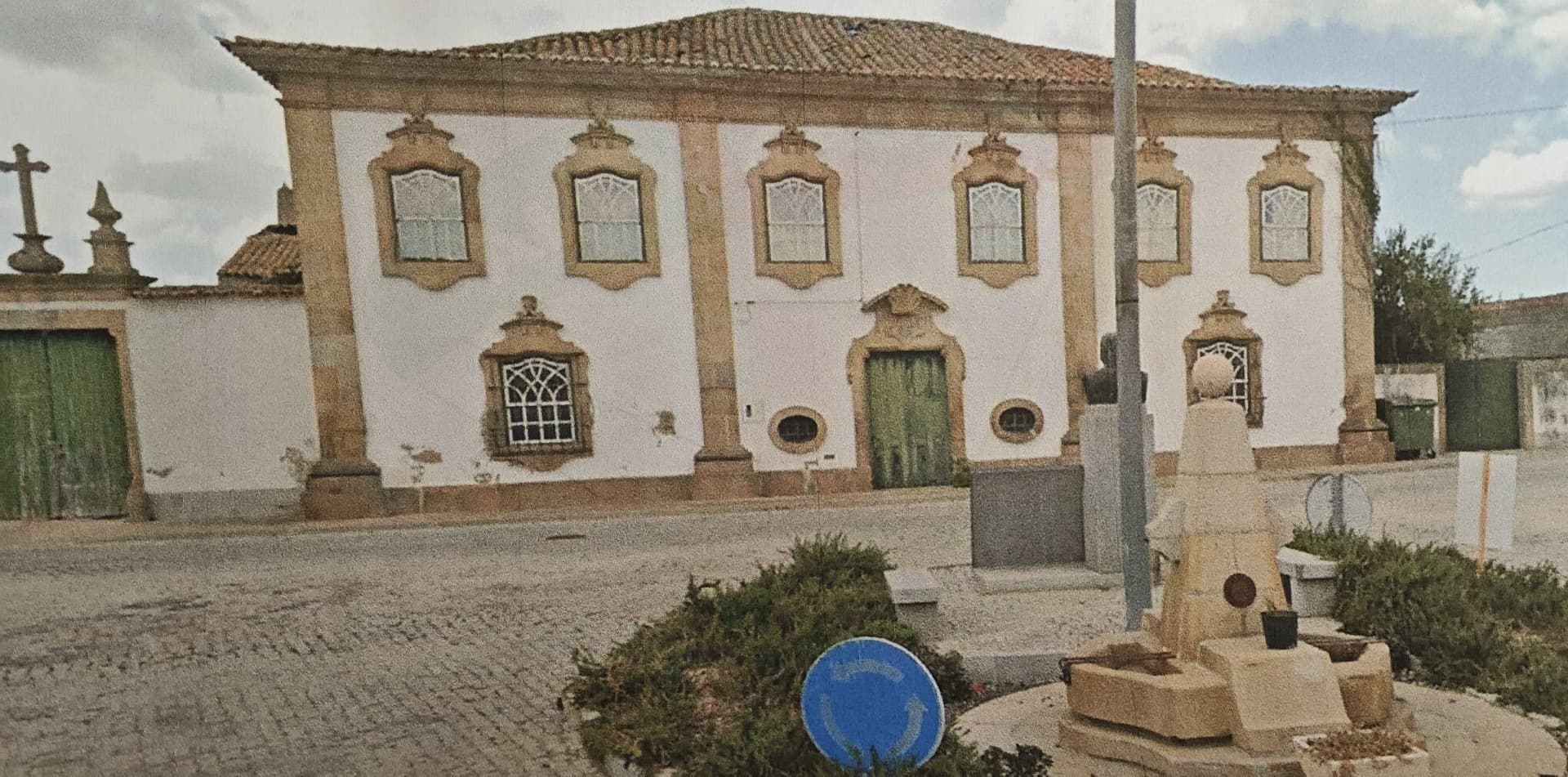 Exceptional 10-Bedroom Château in Coriscada, Portugal 4