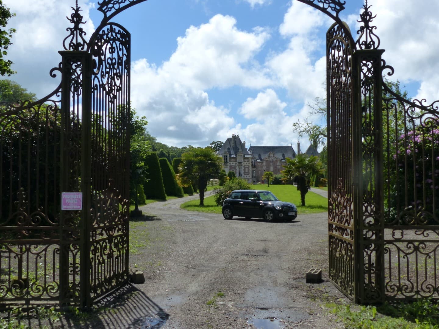 Castle 885 Sqm 20 Bedrooms 4