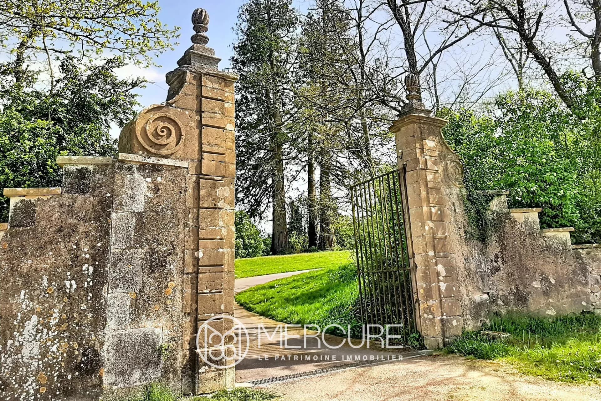 Renovated 19th Century Château With 66 Hectares, Swimming Pool And Spring 5