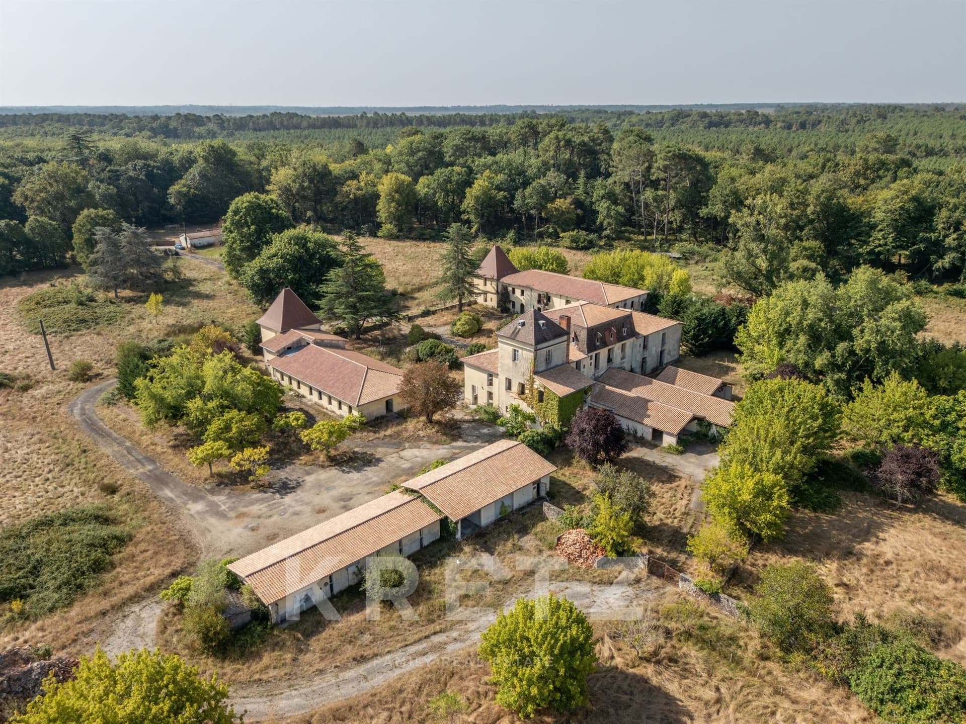 18th Century Château in South Gironde with Development Potential 5
