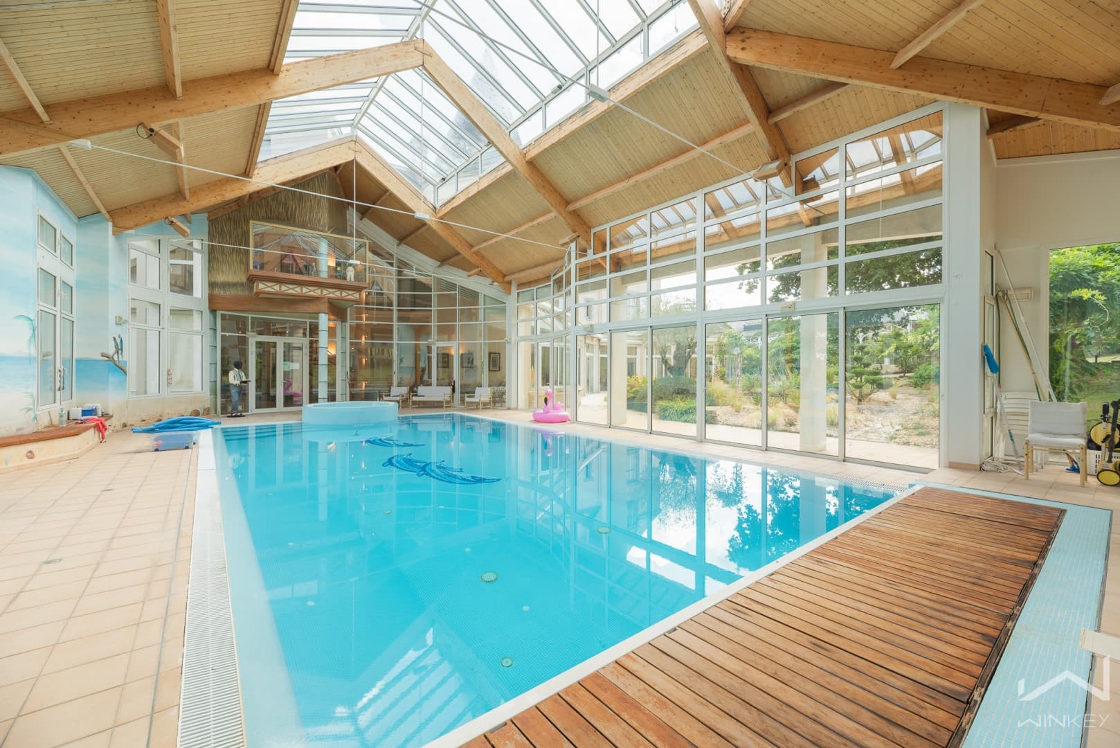Elegant Château with Indoor Pool and Tennis Court on the Mayenne River 3